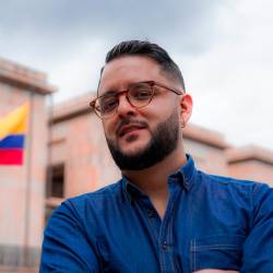A un mes de soltar el poder, el gobierno Petro deja amarrados estos millonarios contratos 