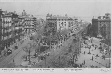 Imagen ilustrativa de Barcelona en los años 50. Foto: GettyImages.