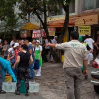 ¿Vive en Manrique y está sin agua? ¡Atento a los carrotanques!
