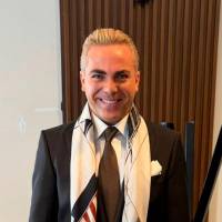“La logró”: Cristian Castro se graduó de bachiller a los 51 y quiere seguir estudiando