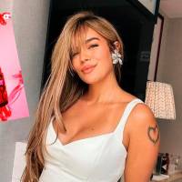 ‘Sigue tu cora’, el morral de Karol G con Totto.