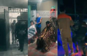 Los presos fueron peluqueados y esposados de pies y manos antes de ser trasladados por el Inpec a otros establecimientos penitenciarios del país. Fotos: tomadas de video