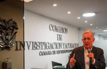 La Corte Suprema de Justicia abrió una indagación previa contra integrantes de la Comisión de Investigación y Acusación en medio del conflicto de competencias con la Fiscalía para investigar al expresidente Álvaro Uribe por las masacres de El Aro y La Granja. Fotos: archivo