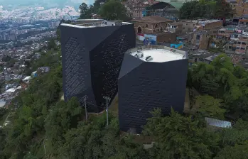 Las obras finales para la rehabilitación de la Biblioteca España se quedaron suspendidas cuando iban en un 98% de avance. FOTO: Manuel Saldarriaga Quintero.