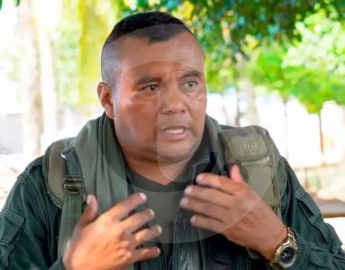 Más de 100 alertas ignoradas: gobernador de Caquetá denuncia extorsiones y secuestros ligados a alias Calarcá