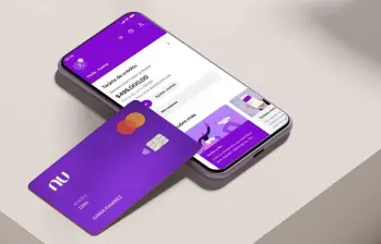 De acuerdo con la entidad, el ajuste entrará en vigencia a partir del 9 de abril de 2026 y se aplicará automáticamente a quienes utilicen esta herramienta dentro de la aplicación. FOTO: Cortesía Nu