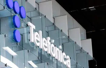 Telefónica enfrenta un año decisivo marcado por pérdidas y fuertes ajustes laborales. FOTO: CORTESÍA TELEFÓNICA