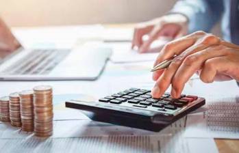 Las empresas en Colombia tienen plazo hasta el 25 de junio de 2026 para actualizar sus reglamentos internos de trabajo y ajustarlos a las exigencias de la reforma laboral. FOTO suministrada por Smartpr