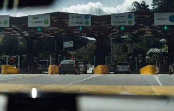 De los 179 peajes que hay en Colombia, 160 se pueden pagar con Flypass. Fotos: Cortesía