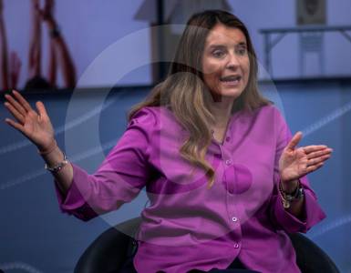 “No seré antioqueña, pero la defenderé con la vida”: Paloma Valencia le salió el paso a Iván Cepeda