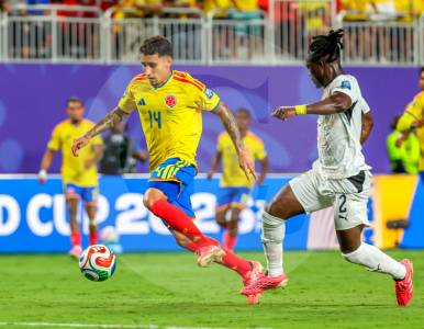 Puerta dio una muestra de “fútbol total” contra Ghana, ¿es el mejor volante del Mundial?