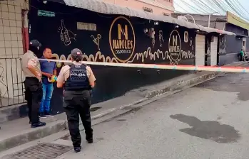 El domingo también se registró una masacre que habría dejado a ocho personas muertas en las afueras de una discoteca en la provincia de Guayas. Imagen: AFP.