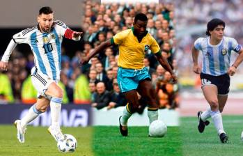 El astro brasileño fue elegido por la Inteligencia Artificial como el mejor jugador de toda la historia. A Pelé lo acompañan en el podio Lionel Messi y Diego Maradona. FOTOS: Getty