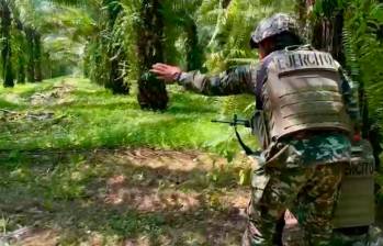 Catorce uniformados resultaron heridos tras un ataque con drones explosivos del Eln en San Lucas, sur de Bolívar, mientras el Ejército adelantaba operaciones ofensivas sostenidas. FOTO COLPRENSA.