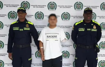 Este es Andrés Giraldo Hernández, conocido con los alias de Pablo, Gomelo o Tiro, un cabecilla del Clan del Golfo que tenía injerencia en varias subregiones de Antioquia. FOTO: Cortesía Policía de Antioquia