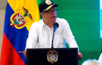 El presidente Gustavo Petro habló sobre la influencia de la mafia mexicana en el Pacífico colombiano durante una visita a Buenaventura, Valle. FOTO: TOMADA DE VIDEO.