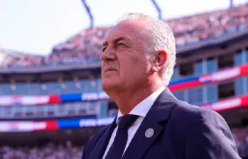 El argentino Gustavo Alfaro calificó el triunfo ante Alemania como la victoria más grande de su vida y destacó la enorme fortaleza mental y el sacrificio de sus dirigidos. FOTO: X-@Albirroja