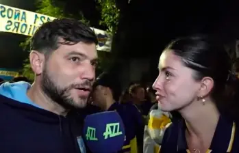 Nicolás Luaces y su momento tierno con Daniela, hincha de Boca. FOTO CAPTURA VIDEO