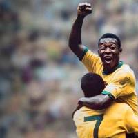 Pelé es el gran símbolo del pentacampeón Brasil en la historia de los Mundiales, siendo el único jugador tricampeón del mundo. FOTO FIFA
