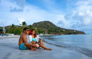  El turista de hoy es más activo y busca vivir diferentes experiencias en un solo viaje, aunque descansar sigue siendo su principal objetivo. FOTO: MinComercio.