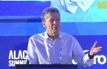 El presidente de la Andi, Bruce Mac Máster, llamó a reconstruir una política industrial y a fortalecer la integración regional.