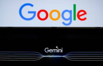 Gemini es la IA de Google. La empresa decidió detener el avance de su modelo más reciente. Foto: Getty.
