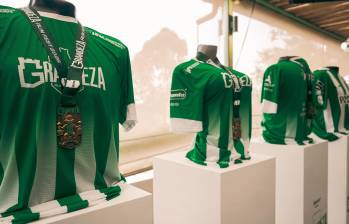 Esta será la camiseta oficial del evento. FOTO: Cortesía Atlético Nacional