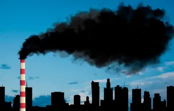 El exceso de CO2 en el ambiente provoca un aumento de la temperatura global, el aumento del nivel del mar y una mayor frecuencia de fenómenos meteorológicos extremos como sequías, huracanes y tifones. Foto Depositphotos.