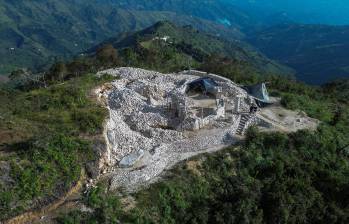 La enorme casa comenzó a construirse hace más de cuatro años. FOTOS manuel saldarriaga