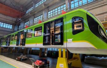 El ministro de Transporte, Guillermo Reyes, confirmó que están a la espera de que la Alcaldía entregue sus conceptos sobre el desarrollo de un metro subterráneo. FOTO Carlos Mario Zapata