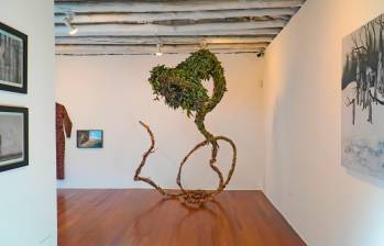 Las obras ganadoras del Premio Arte Joven 2025 se exhibirán en la galería Nueveochenta, en Bogotá (en la foto). FOTO cortesía Premio Arte Joven