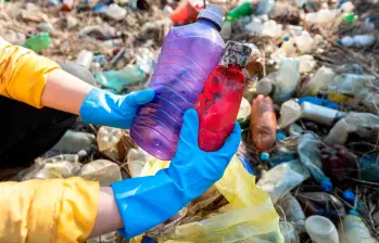 El nuevo esquema busca incentivar el reciclaje y el aprovechamiento de residuos plásticos en Colombia. FOTO: FREEPIK