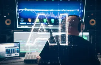 Las canciones fraudulentas se suben a plataformas a través de cuentas de artistas reales, muchas veces artistas ya fallecidos. Foto Getty.