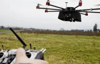 Organizaciones humanitarias alertaron sobre la situación afirmando que próximamente se podría librar una guerra entre ilegales con drones en Antioquia. FOTO: Cortesía