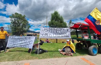 El paro minero y campesino se mantendrá de manera indefinida hasta que se llegue a una acuerdo con el Gobierno. FOTO: Cortesía 