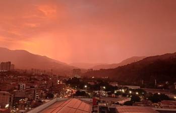 Así fue el atardecer en el Valle de Aburrá este miércoles, 12 de febrero de 2025. FOTO: Juan Antonio Sánchez