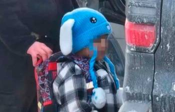 Liam Conejo Ramos, de tan solo cinco años, fue detenido y hoy está con su padre en el centro de detención familiar más grande de Estados Unidos en el estado de Texas. FOTO: AFP