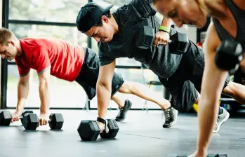 Las vacantes para instructores de gimnasio están disponibles en varias regiones del país a través de Magneto Empleos. FOTO: GETTY