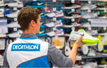 Decathlon ofrece nuevas vacantes en Colombia para deportistas apasionados que quieran sumarse a su equipo esta Navidad. FOTO: CORTESÍA
