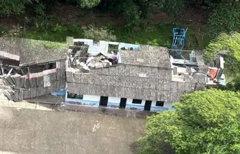 Imágenes del colapso de viviendas tras el temblor de este sábado en Paratebueno, Cundinamarca. FOTO: Cortesía FAC