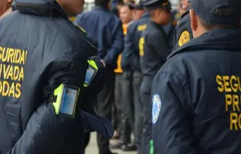 Estos cambios llegan a un sector históricamente marcado por turnos largos, rotativos, bajos niveles de formalización y contratos temporales. FOTO: Colprensa.