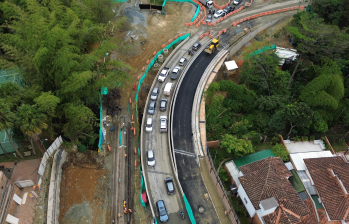 La obra contempla el mejoramiento y construcción de 2.4 kilómetros de vía, la construcción de puentes, así como la generación de nuevo espacio público y zonas verdes. Foto: Cortesía