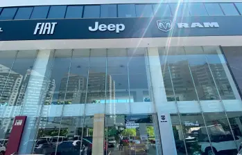 Fiat, Jeep y Ram habilitaron concesionarios en Bogotá, Medellín, Bucaramanga, Cali y Chía para recibir ayudas destinadas a las comunidades afectadas por el sismo. FOTO CORTESÍA. 