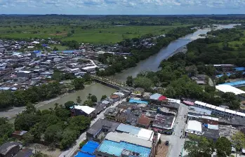 Las familias afectadas, provenientes de las veredas Tahamí, Doradas Altas y Tesorito. FOTO: Manuel Saldarriaga Quintero
