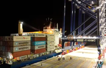Puerto Antioquia realizó con éxito maniobras de prueba con contenedores vacíos, como parte de los ejercicios operativos controlados orientados a validar la preparación para su operación. FOTO: CORTESÍA