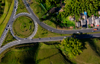 Odinsa aseguró que la concesión Autopistas del Café terminará en 2027 y defendió el modelo de peajes para financiar obras. FOTO cortesía Odinsa