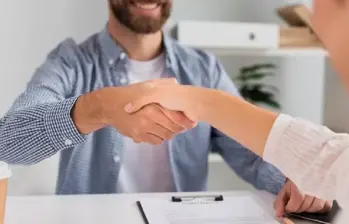 Colombia se ubica entre los países con mejores expectativas de contratación en la región, con una Tendencia Neta de Empleo del 20 % para el tercer trimestre de 2025. FOTO: GETTY