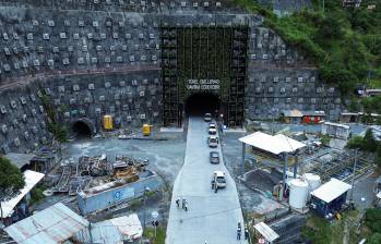 Cementos Argos es uno de los principales proveedores de materiales de las obras del Túnel del Toyo, en la vía que conecta al Valle de Aburrá con la zona agroindustrial de Urabá. FOTO Manuel Saldarriaga