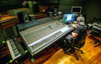 Medellín impulsa sus talentos con siete laboratorios públicos de música e incentivos para la industria cinematográfica