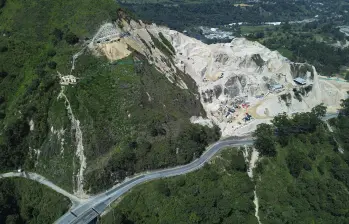 En el sector Las Areneras, de Amagá, se comenzarán a hacer cierres de lunes a viernes para poder realizar un intercambio. FOTO: MANUEL SALDARRIAGA
